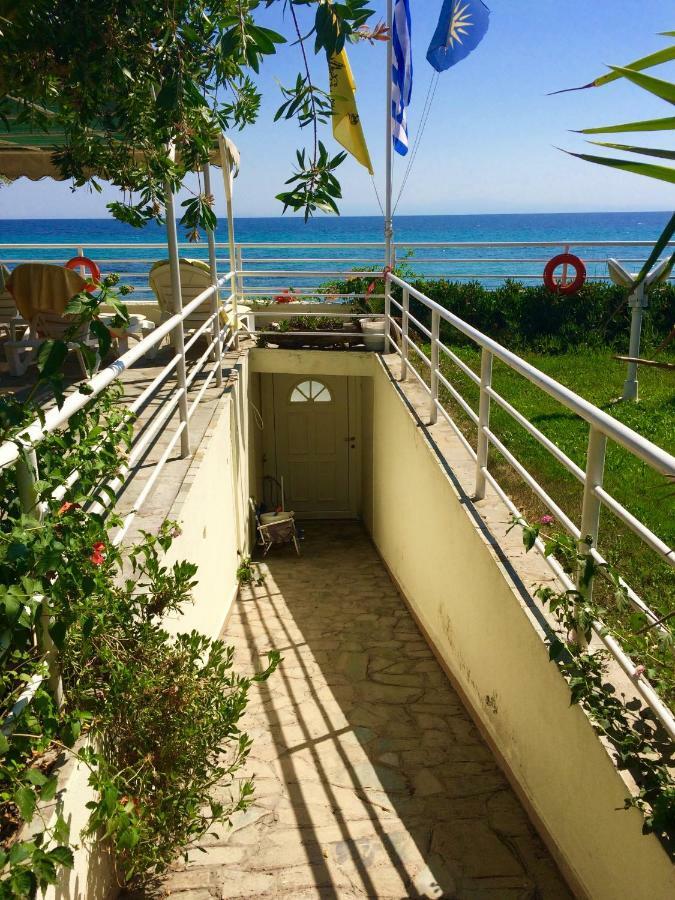 Villa Di Costa Νέα Σκιώνη Εξωτερικό φωτογραφία